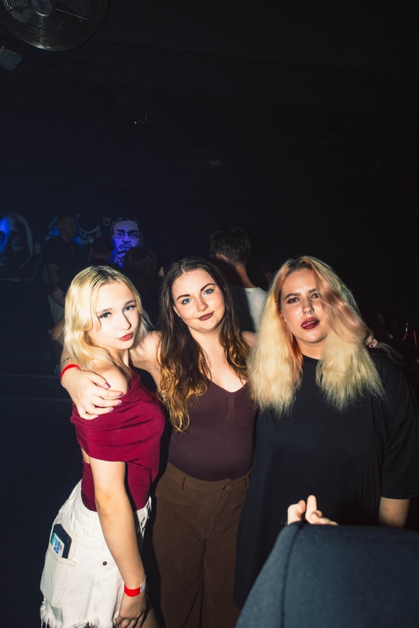 Russische Party in Frankfurt, MONDAE CLUB — vpiska, 18.07.2026 (Foto 23 von 61)
