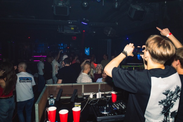 Russische Party in Frankfurt, MONDAE CLUB — vpiska, 18.07.2026 (Foto 18 von 61)