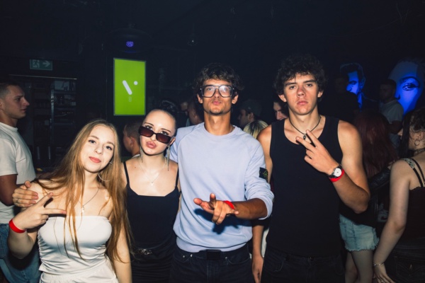 Russische Party in Frankfurt, MONDAE CLUB — vpiska, 18.07.2026 (Foto 11 von 61)