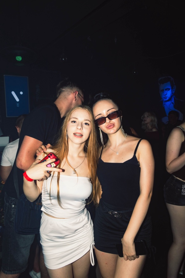 Russische Party in Frankfurt, MONDAE CLUB — vpiska, 18.07.2026 (Foto 13 von 61)