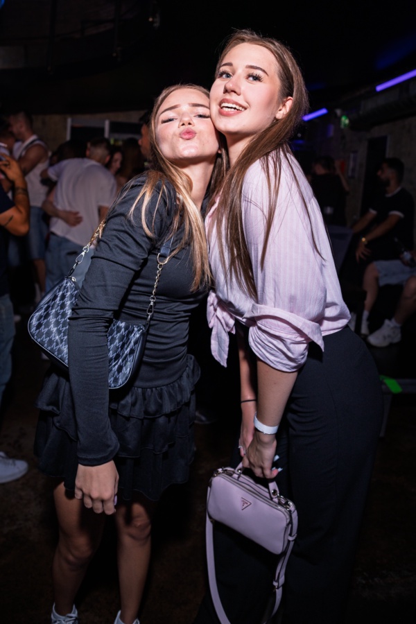 Russische Party in Koln, Bollwerk Club — vpiska, 15.08.2026 (Foto 6 von 119)