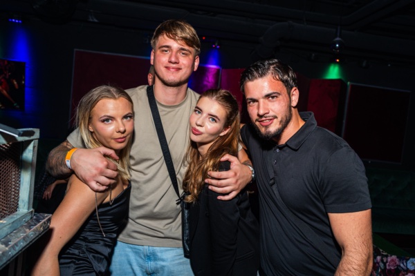 Russische Party in Frankfurt, Mondae Club — vpiska, 03.10.2026 (Foto 96 von 104)
