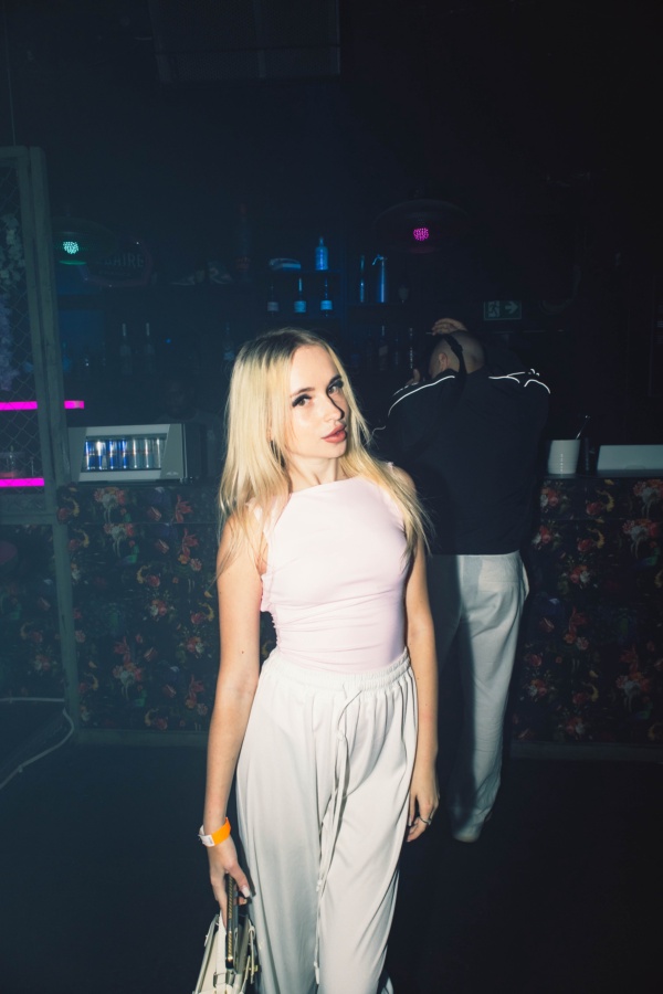 Russische Party in Frankfurt, MONDAE CLUB — vpiska, 19.09.2026 (Foto 24 von 47)